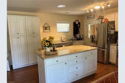 1102 Riverview Road, Lexington, NC 27292 - Photo 36