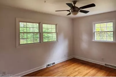 511 Nc Highway 100, Whitsett, NC 27377 - Photo 10