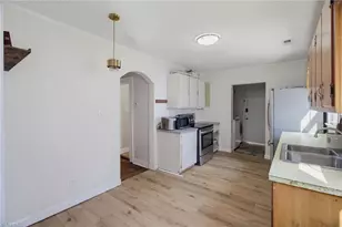 610 Baker Rd, Archdale, NC 27263 - Photo 6