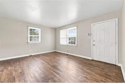 1607 Eastwood Avenue, Greensboro, NC 27401 - Photo 2