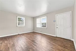 1607 Eastwood Ave, Greensboro, NC 27401 - Photo 2