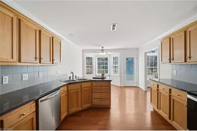 1660 Finwick Drive, Pfafftown, NC 27040 - Photo 6