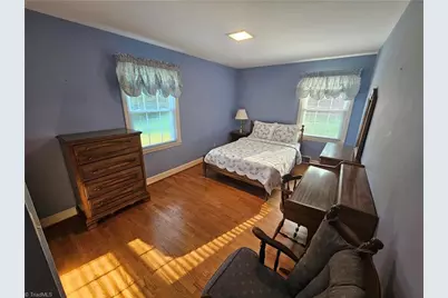 143 James Street, Elkin, NC 28621 - Photo 32