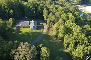 143 James St, Elkin, NC 28621 - Photo 28