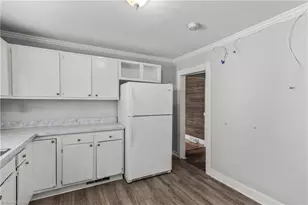 543 W Sprague St, Winston-Salem, NC 27127 - Photo 10