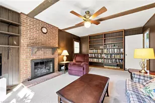 16 St Martin Pl, Greensboro, NC 27455 - Photo 4