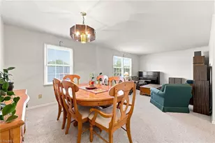 16 St Martin Pl, Greensboro, NC 27455 - Photo 10