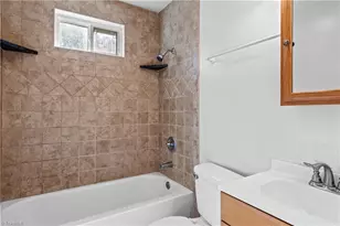17 Edgewood View Ln, Winston-Salem, NC 27127 - Photo 14