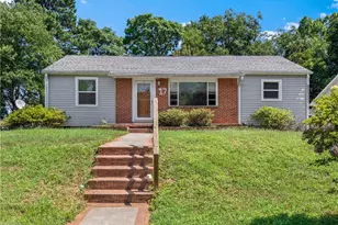 17 Edgewood View Ln, Winston-Salem, NC 27127 - Photo 1