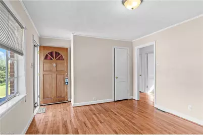 17 Edgewood View Lane, Winston-Salem, NC 27127 - Photo 4