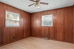 17 Edgewood View Ln, Winston-Salem, NC 27127 - Photo 18