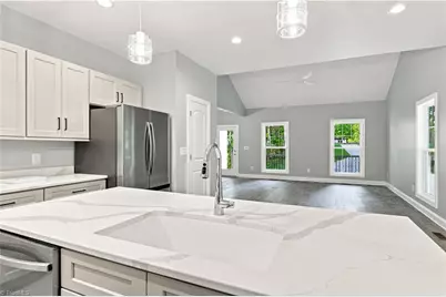 312 Della Drive, Winston-Salem, NC 27105 - Photo 24