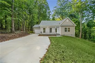 312 Della Dr, Winston-Salem, NC 27105 - Photo 4