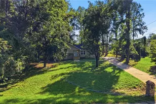 1505 Brannock Dr, Greensboro, NC 27406 - Photo 34