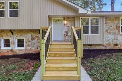 1505 Brannock Drive, Greensboro, NC 27406 - Photo 2