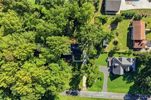 1505 Brannock Dr, Greensboro, NC 27406 - Photo 36