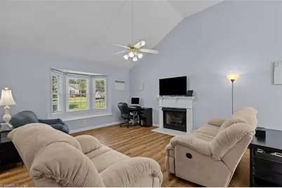 204 Aldridge Lane, Archdale, NC 27263 - Photo 4