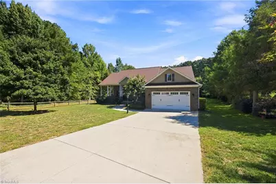 122 Idlewild Road, Advance, NC 27006 - Photo 4