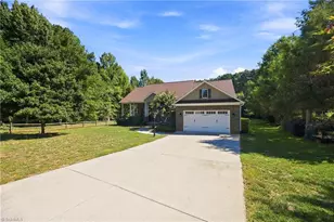 122 Idlewild Rd, Advance, NC 27006 - Photo 4