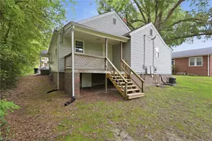 324 W Kime St, Burlington, NC 27215 - Photo 18