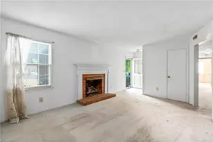 808 Ernest Ct, High Point, NC 27263 - Photo 4