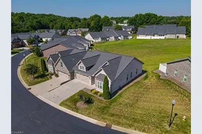 225 Collingswood Drive, Winston-Salem, NC 27127 - Photo 2