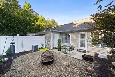 4425 Hanley Park Drive, Walkertown, NC 27051 - Photo 22