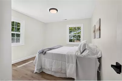 1208 Hoover Avenue, High Point, NC 27260 - Photo 16