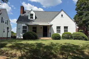 2081 Queen St, Winston-Salem, NC 27103 - Photo 2