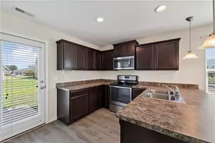 7361 Garett Park Dr, Burlington, NC 27377 - Photo 12