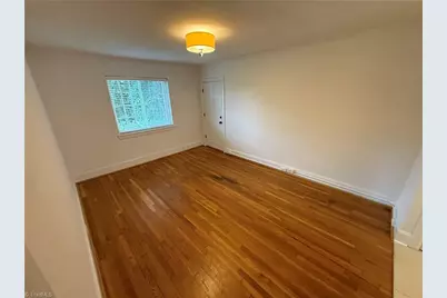 237 N Sunset Drive #3, Winston-Salem, NC 27101 - Photo 4