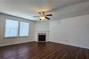 5733 Midstream Cir, Clemmons, NC 27012 - Photo 2