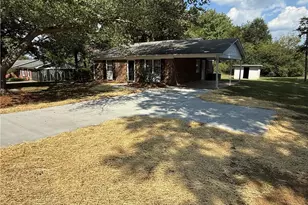 2201 Stonehaven Rd, Kernersville, NC 27284 - Photo 1