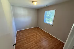 2201 Stonehaven Rd, Kernersville, NC 27284 - Photo 12