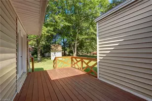 4906 Pheasant Dr, Greensboro, NC 27406 - Photo 26