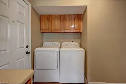 4906 Pheasant Drive, Greensboro, NC 27406 - Photo 12