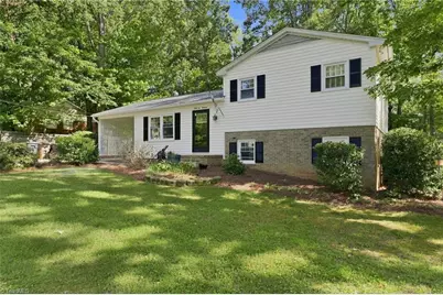 5619 Virgilwood Drive, Greensboro, NC 27409 - Photo 2