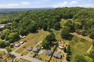 122 Turner Rd, Mayodan, NC 27027 - Photo 4