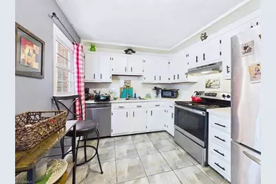 3219 Regents Park Lane #C, Greensboro, NC 27455 - Photo 8