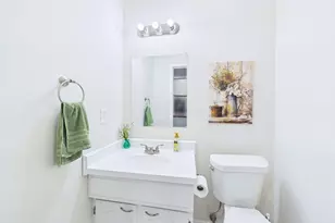 3219 Regents Park Ln, Greensboro, NC 27455 - Photo 10