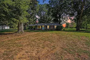 4129 High Point Rd, Winston-Salem, NC 27107 - Photo 2