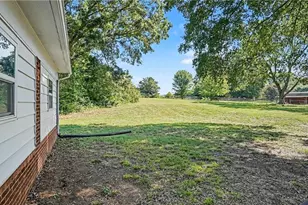 4129 High Point Rd, Winston-Salem, NC 27107 - Photo 28