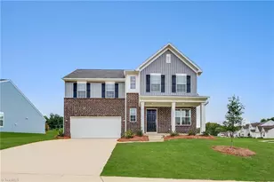 2 Blue Quail Dr, Kernersville, NC 27284 - Photo 1