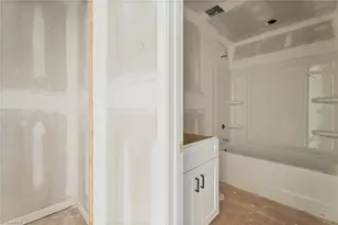 107 Barlow Cir, Winston-Salem, NC 27105 - Photo 14