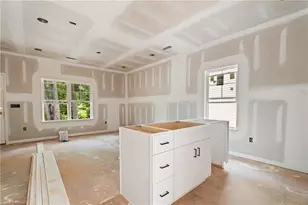 107 Barlow Cir, Winston-Salem, NC 27105 - Photo 6