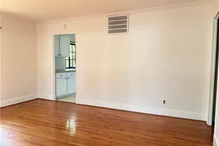 2611 Sherwood St, Greensboro, NC 27403 - Photo 6