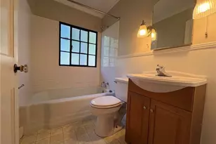 2611 Sherwood St, Greensboro, NC 27403 - Photo 16