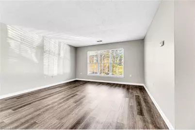 1911 Walker Avenue, Greensboro, NC 27403 - Photo 4