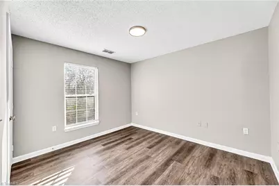 1911 Walker Avenue, Greensboro, NC 27403 - Photo 14
