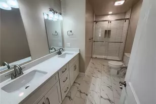 728 Central Falls Rd, Asheboro, NC 27203 - Photo 2